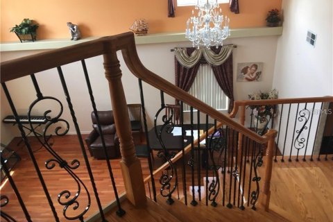 Villa ou maison à vendre à Orlando, Floride: 4 chambres, 310.48 m2 № 2111330 - photo 3