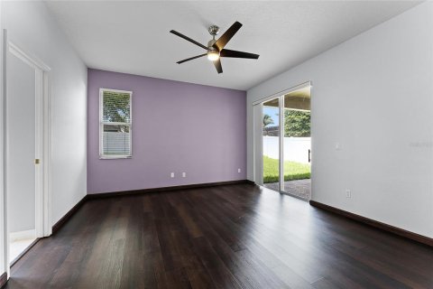 House in Orlando, Florida 4 bedrooms, 188.13 sq.m. № 1827954 - photo 16