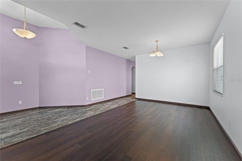 House in Orlando, Florida 4 bedrooms, 188.13 sq.m. № 1827954 - photo 4