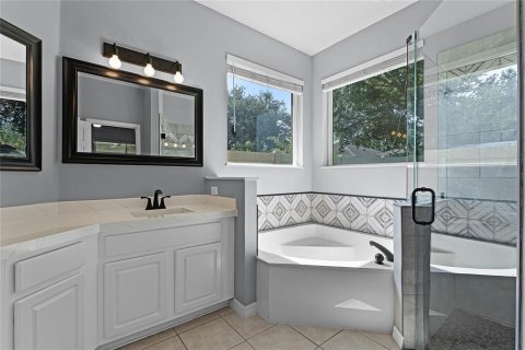 House in Orlando, Florida 4 bedrooms, 188.13 sq.m. № 1827954 - photo 20