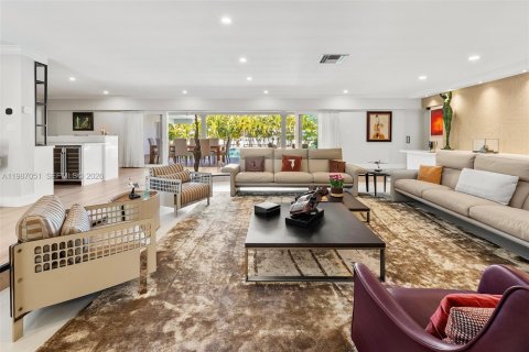 Villa ou maison à louer à Hallandale Beach, Floride: 3 chambres, 294.87 m2 № 2154032 - photo 7