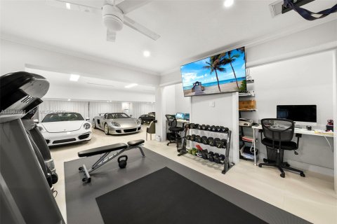 Villa ou maison à louer à Hallandale Beach, Floride: 3 chambres, 294.87 m2 № 2154032 - photo 26