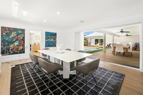 Villa ou maison à louer à Hallandale Beach, Floride: 3 chambres, 294.87 m2 № 2154032 - photo 19