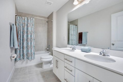 Villa ou maison à vendre à Apopka, Floride: 4 chambres, 266.82 m2 № 1877369 - photo 20