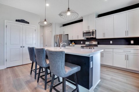 Villa ou maison à vendre à Apopka, Floride: 4 chambres, 266.82 m2 № 1877369 - photo 8