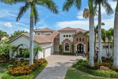 Casa en venta en Apollo Beach, Florida, 4 dormitorios, 380.43 m2 № 1911131 - foto 1