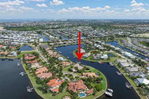 Casa en venta en Apollo Beach, Florida, 4 dormitorios, 380.43 m2 № 1911131 - foto 8