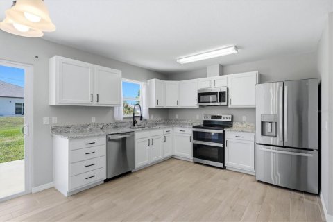Villa ou maison à vendre à Englewood, Floride: 3 chambres, 103.31 m2 № 2275553 - photo 11