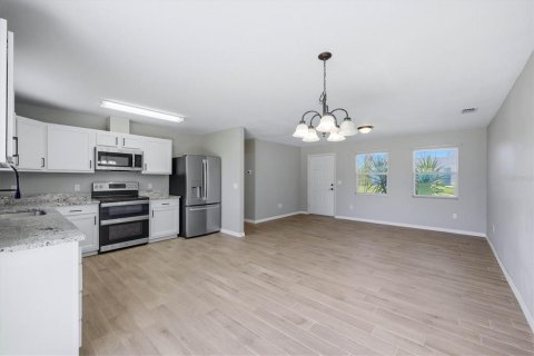 Villa ou maison à vendre à Englewood, Floride: 3 chambres, 103.31 m2 № 2275553 - photo 9