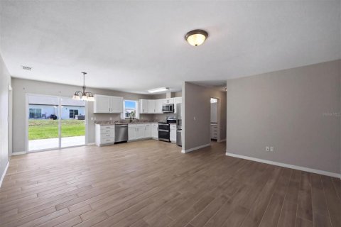 Villa ou maison à vendre à Englewood, Floride: 3 chambres, 103.31 m2 № 2275553 - photo 7