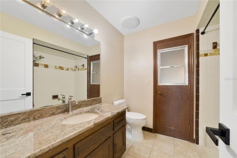Villa ou maison à vendre à Orlando, Floride: 4 chambres, 231.79 m2 № 2415248 - photo 24