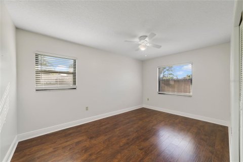 Villa ou maison à vendre à Orlando, Floride: 4 chambres, 231.79 m2 № 2415248 - photo 23