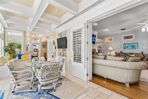 Casa en venta en New Port Richey, Florida, 4 dormitorios, 414.07 m2 № 2201933 - foto 30