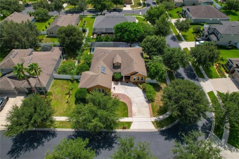 House in Auburndale, Florida 4 bedrooms, 239.78 sq.m. № 1849465 - photo 2