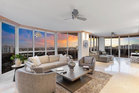Condominio en venta en Fort Lauderdale, Florida, 3 dormitorios, 215.35 m2 № 2171484 - foto 13