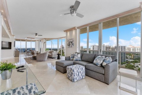 Condominio en venta en Fort Lauderdale, Florida, 3 dormitorios, 215.35 m2 № 2171484 - foto 27