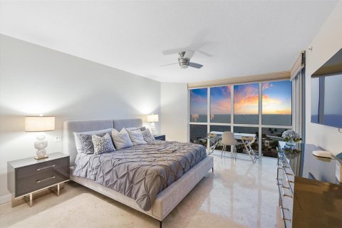 Condominio en venta en Fort Lauderdale, Florida, 3 dormitorios, 215.35 m2 № 2171484 - foto 19