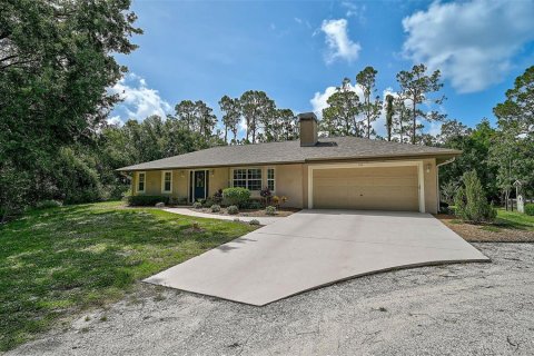 Villa ou maison à vendre à North Port, Floride: 2 chambres, 142.7 m2 № 1786143 - photo 4
