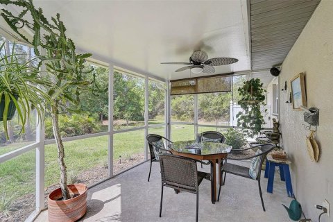 Villa ou maison à vendre à North Port, Floride: 2 chambres, 142.7 m2 № 1786143 - photo 27
