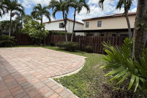 Villa ou maison à vendre à Doral, Floride: 5 chambres, 354.89 m2 № 2145716 - photo 25
