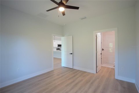 Propiedad comercial en venta en Port Charlotte, Florida, 6 dormitorios, 222.97 m2 № 1564833 - foto 6