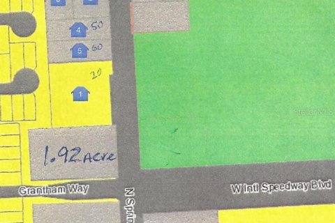 Commercial property in DeLand, Florida № 1724184 - photo 1