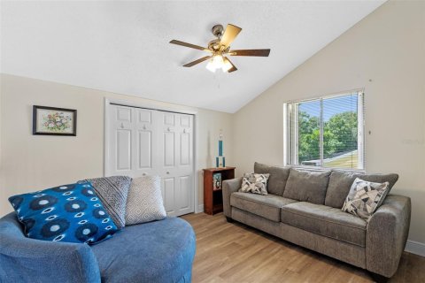 House in Orlando, Florida 3 bedrooms, 196.4 sq.m. № 1825306 - photo 24