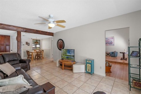 House in Orlando, Florida 3 bedrooms, 196.4 sq.m. № 1825306 - photo 19