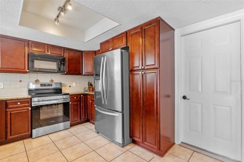 House in Orlando, Florida 3 bedrooms, 196.4 sq.m. № 1825306 - photo 17