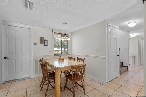 House in Orlando, Florida 3 bedrooms, 196.4 sq.m. № 1825306 - photo 14