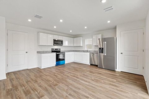 Casa en alquiler en Sumter, Florida, 3 dormitorios, 144.65 m2 № 2094587 - foto 8