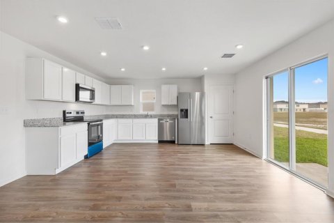 Casa en alquiler en Sumter, Florida, 3 dormitorios, 144.65 m2 № 2094587 - foto 7