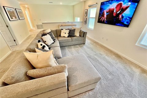 Villa ou maison à vendre à Kissimmee, Floride: 7 chambres, 277.5 m2 № 2425438 - photo 19