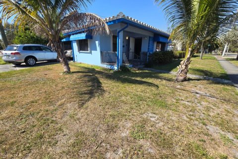 Villa ou maison à louer à Dania Beach, Floride: 1 chambre, 60.2 m2 № 2049408 - photo 3