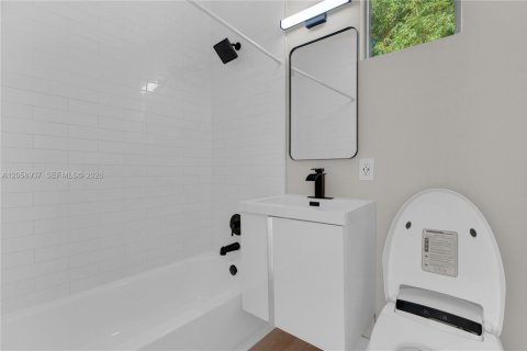 Casa en venta en Margate, Florida, 3 dormitorios, 117.8 m2 № 2168989 - foto 19