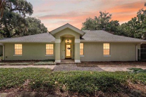 Casa en venta en Tavares, Florida, 3 dormitorios, 201.51 m2 № 2199537 - foto 2