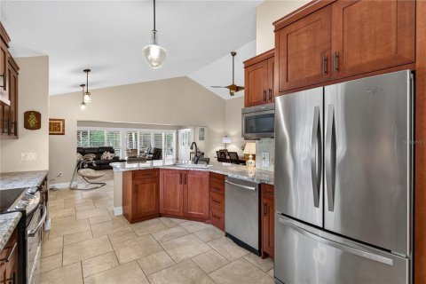 Casa en venta en Tavares, Florida, 3 dormitorios, 201.51 m2 № 2199537 - foto 8
