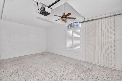 Casa en venta en Tavares, Florida, 3 dormitorios, 201.51 m2 № 2199537 - foto 28