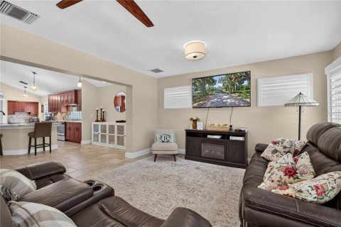 Casa en venta en Tavares, Florida, 3 dormitorios, 201.51 m2 № 2199537 - foto 5