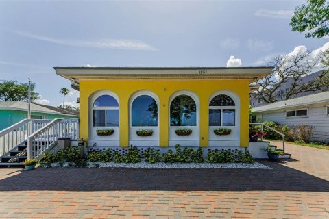 Casa en venta en Clearwater, Florida, 2 dormitorios, 167.22 m2 № 1795278 - foto 2