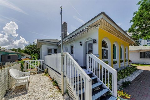 Casa en venta en Clearwater, Florida, 2 dormitorios, 167.22 m2 № 1795278 - foto 15