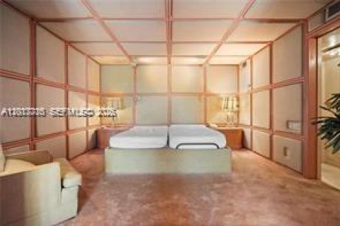 Condo in North Miami Beach, Florida, 4 bedrooms № 2256477 - photo 27