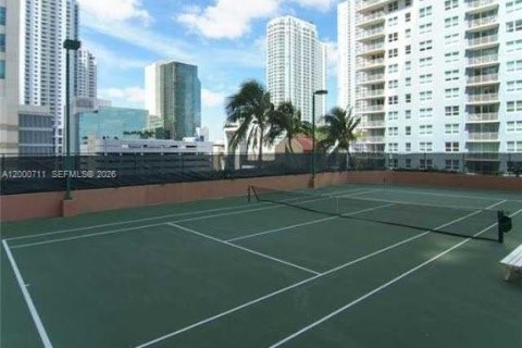 Condo in Miami, Florida, 3 bedrooms № 2169422 - photo 19