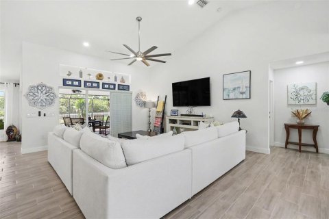 Villa ou maison à vendre à Punta Gorda, Floride: 3 chambres, 186.45 m2 № 2155922 - photo 5