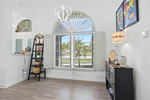 Villa ou maison à vendre à Punta Gorda, Floride: 3 chambres, 186.45 m2 № 2155922 - photo 15