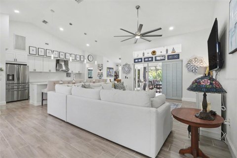 Villa ou maison à vendre à Punta Gorda, Floride: 3 chambres, 186.45 m2 № 2155922 - photo 7