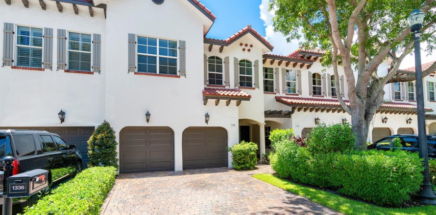 Touwnhouse à Delray Beach, Floride 3 chambres, 308.16 m2 № 2248439