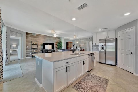 Touwnhouse à vendre à Bradenton, Floride: 3 chambres, 164.34 m2 № 1847533 - photo 25