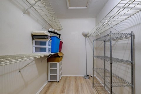 Condo in Bradenton, Florida, 2 bedrooms  № 1806656 - photo 23