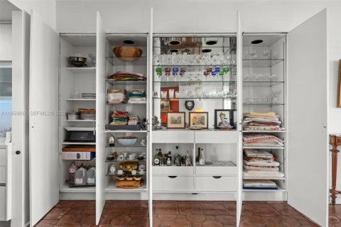 Condominio en venta en Miami, Florida, 2 dormitorios, 274.71 m2 № 2017633 - foto 27